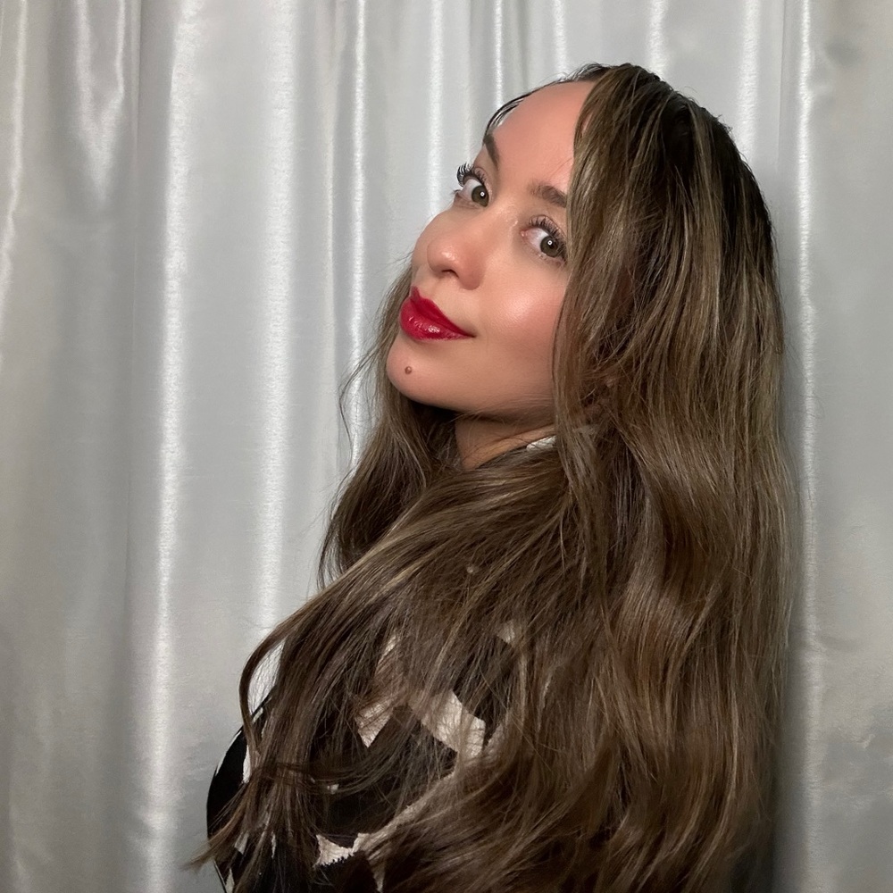 Meet Your Posher, Stefanie!